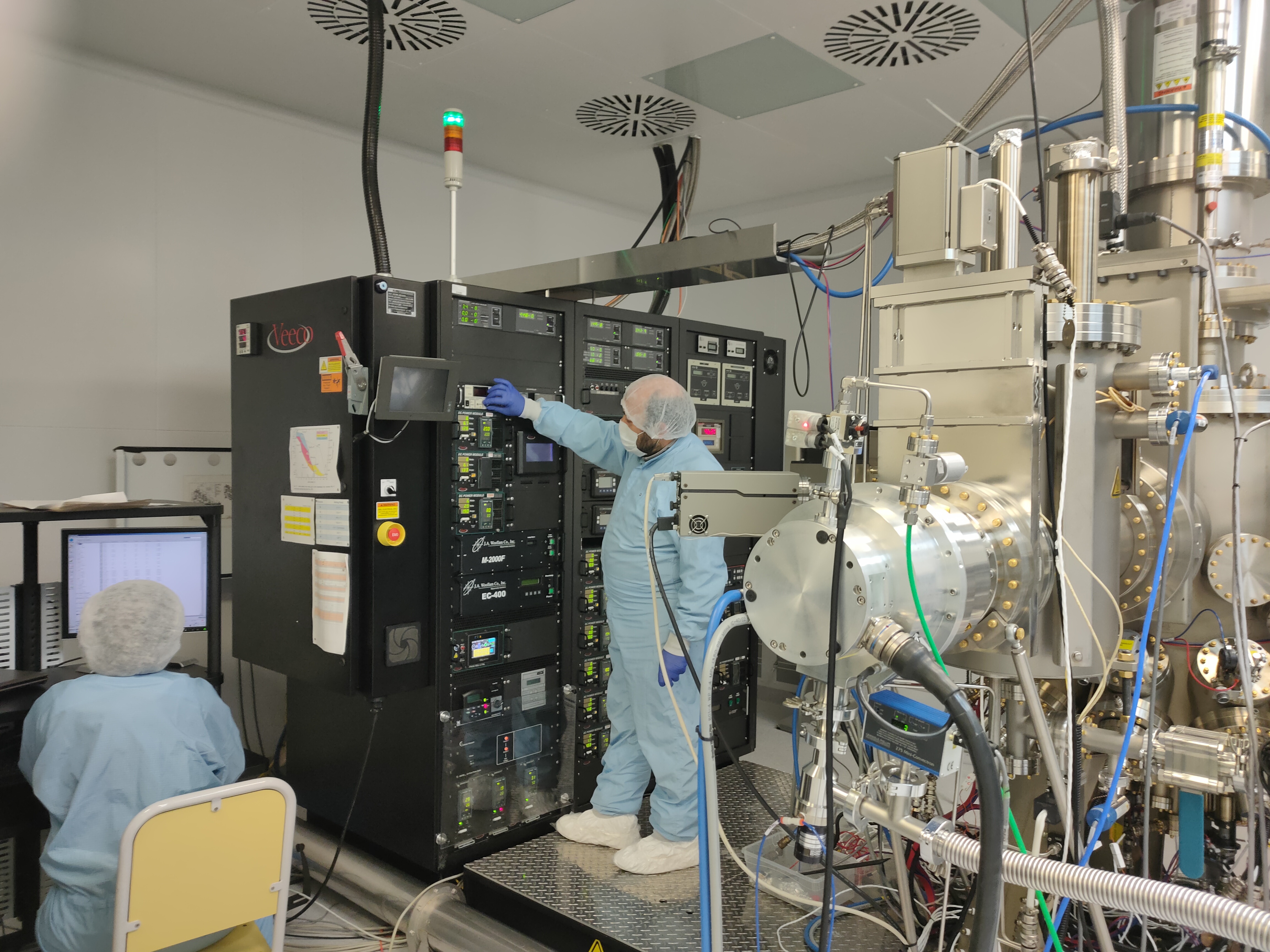 Type-II, Tip-II, T2SL, süperörgü, dedektör, superlattice, detector, semiconductor, yarıiletken, nanoboyut, solar cell, güneş hücresi, pili, GaAs, InAs, GaSb, InSb, InGaAs, GaInAsSb, AlGaAs, InAsSb, Si, PL, TEM, SEM, AFM, HRXRD